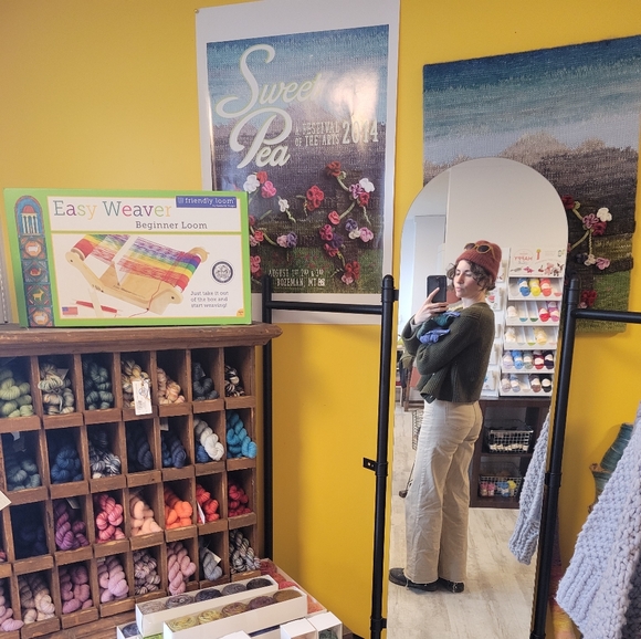 Meet your Posher, Molly - Picture 5 of 7